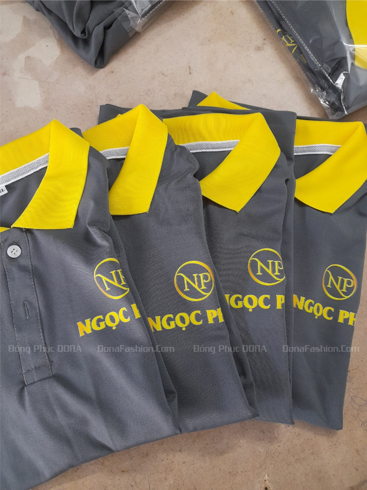 Đồng Phục Quảng Cáo QC11